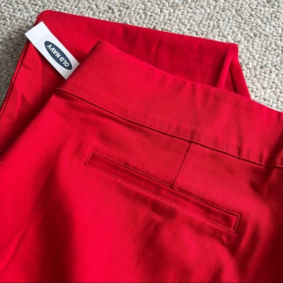 22 Long Red Old Navy Pants NWT - Picture 6 of 8